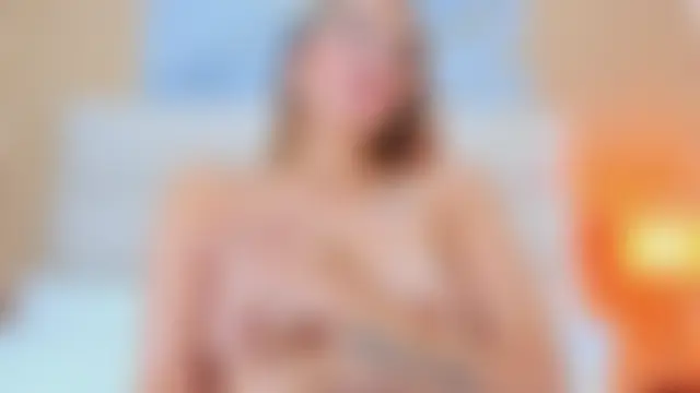 Mia_Malkovaa_ Adlı Modelin Canlı Sohbet Odası