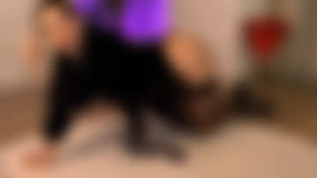 Tinydoll_XO webkamerás műsora
