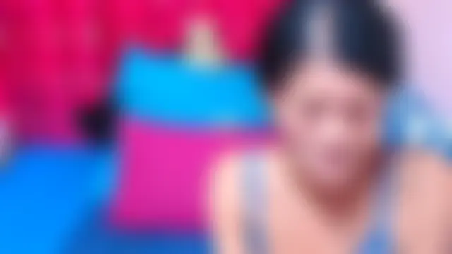 SLUTTYROXYのウェブカメラショー
