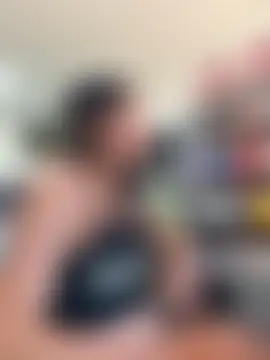 pregnant_sofii18 Show Webcam