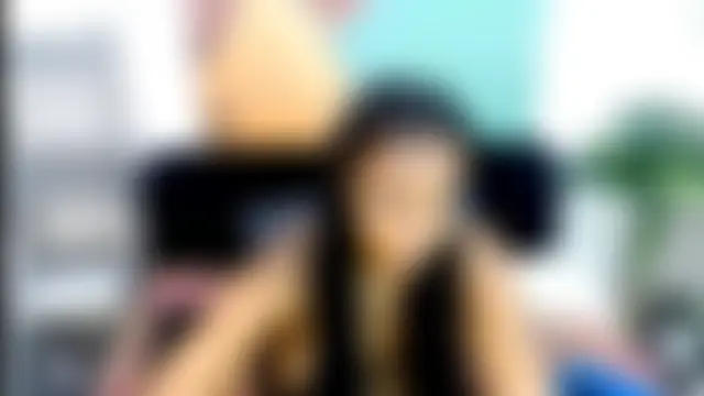 Angel_of_sensuality Adlı Modelin Canlı XXX Sohbeti