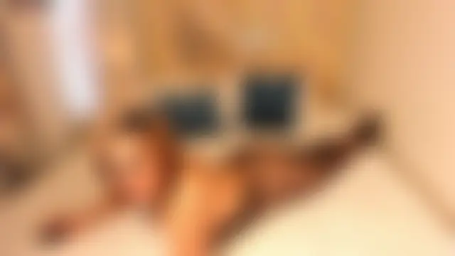 whitneyhot Show in webcam