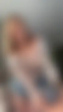 Chat +18 de MiaPetit_ ao vivo
