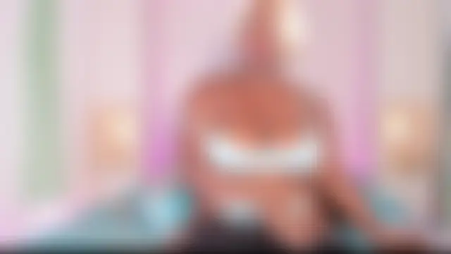 AvaJamess 即時 XXX 聊天