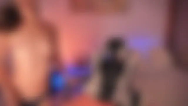 ChloeMoreti 即 時 XXX 聊天