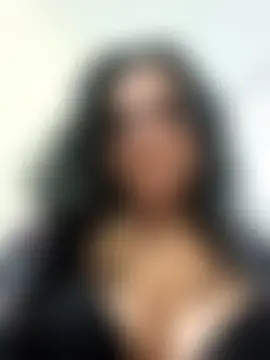 Pertunjukan Kamera Web Lila_Desiree