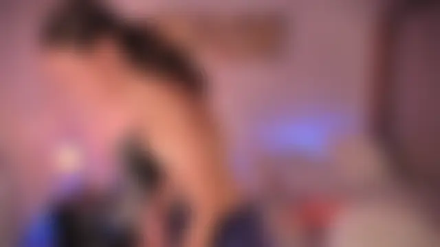 Chat +18 de ChloeMoreti ao vivo