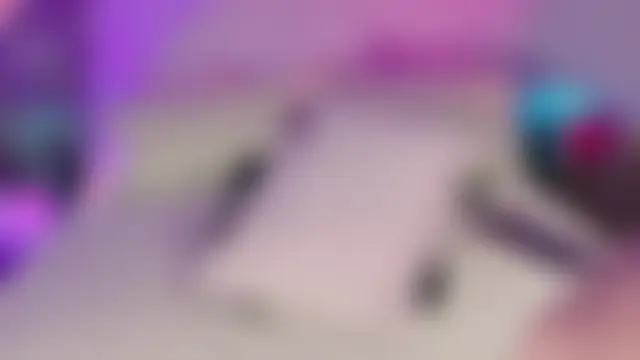 emmajohnss Show in webcam