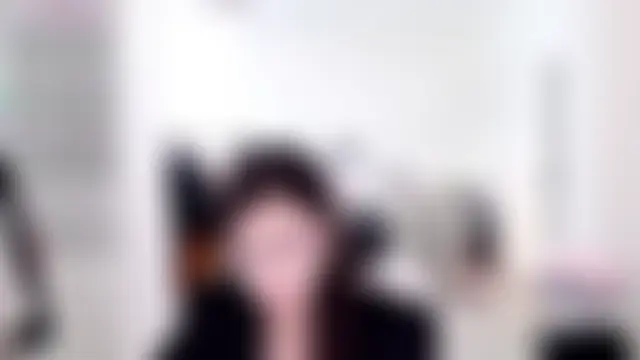 yangyang-777's Webcam Show