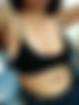 anjali_rajput01: διαδικτυακό σόου στην κάμερα