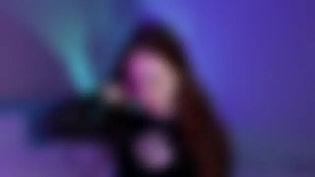 L1ittle_kitty_ Show in webcam