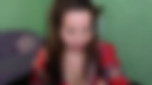 Zoe_Zephyr: διαδικτυακό σόου στην κάμερα