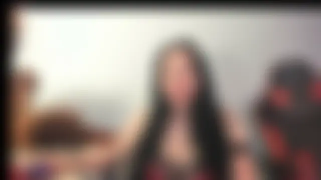 cami_hot_titsn Webbikameraesitys