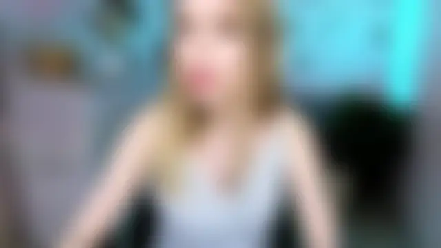 MilaDuales: διαδικτυακό σόου στην κάμερα