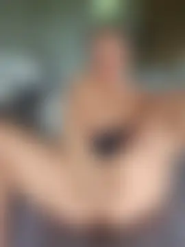 Chaudesquirt 在線直播表演