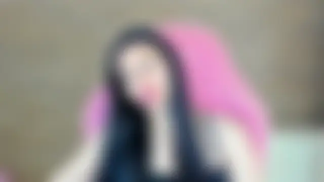 AliceVersal live XXX chat