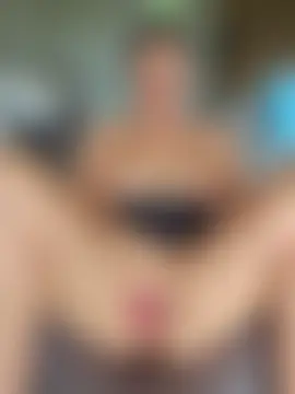 Chaudesquirt 在線直播表演