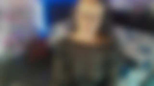 Pokazy przed kamerką – aura_latinax