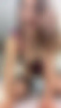 mo-mo-69 Webcam Show