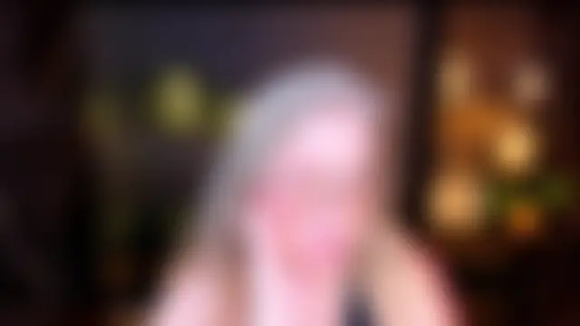 NataliMellow Show in webcam