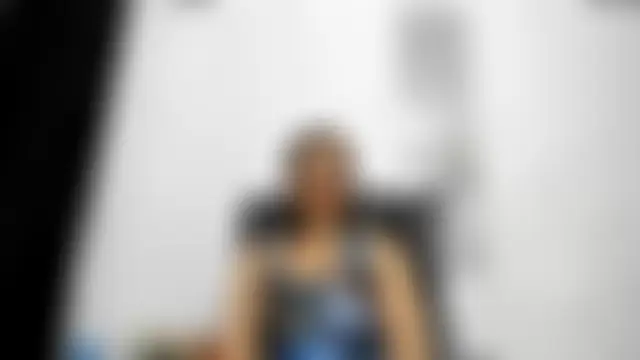 Aries_Mature Show in webcam