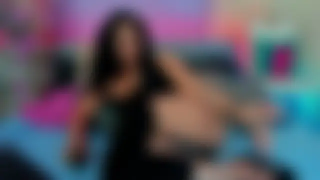 MILFevern Live XXX chat