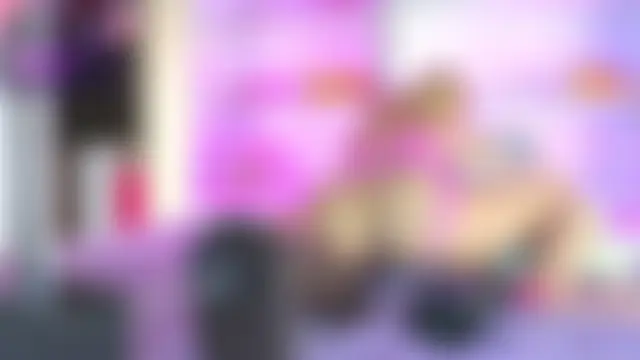 ChiaraLewis 网络视讯表演