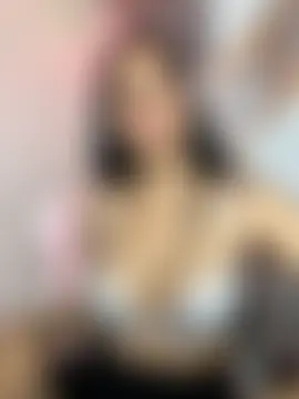 CELESTE_-EC Show Webcam