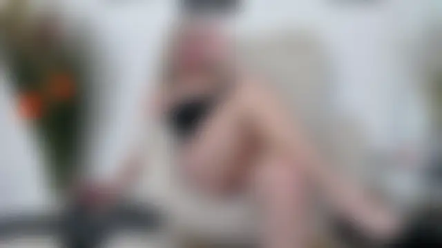 EmilyLooveのウェブカメラショー