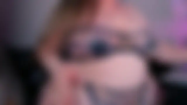 Živá chatovací místnost ZinaCorleone