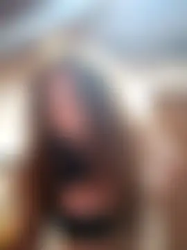 CurlyElisa Webcam show