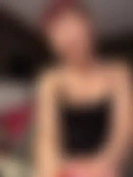 Show modela Naughty_Novaa na web-kameri