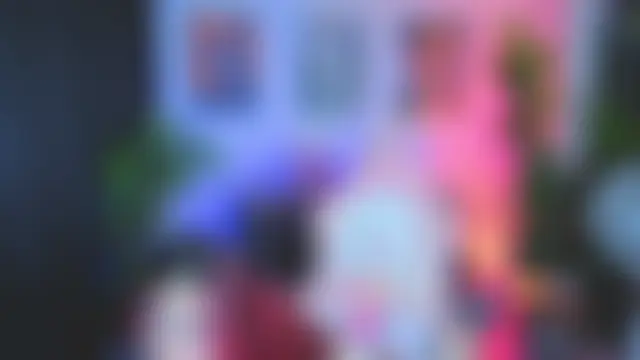 Shopii_cute Webcam Show