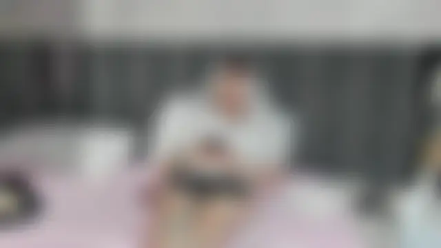 MilanCheek ওয়েবক্যাম শো