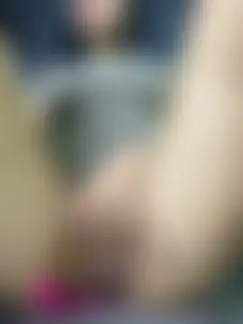 XXX chat uživo modela Ly_Coca2