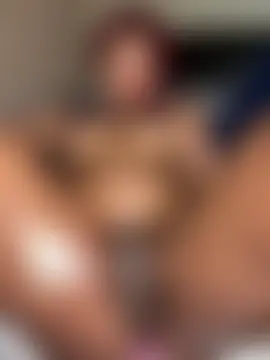 Kikie23 webkamerás műsora