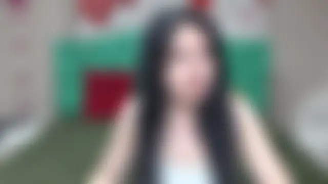 XXX chat uživo modela JasmineKouch