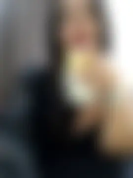 Yuli_x97 Adlı Modelin Canlı XXX Sohbeti