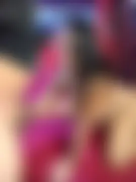 XXX chat uživo modela camiysebas21