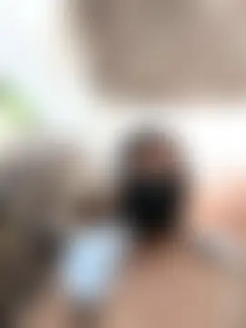 Pussy-xx: δωμάτιο απευθείας συνομιλίας