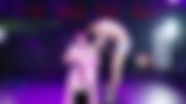 Zouzouboy-001's Webcam Show