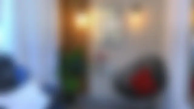 Kenya--Buhle's Webcam Show