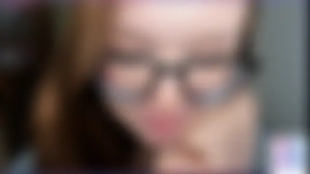 IvyHornyCoree Chat XXX in diretta