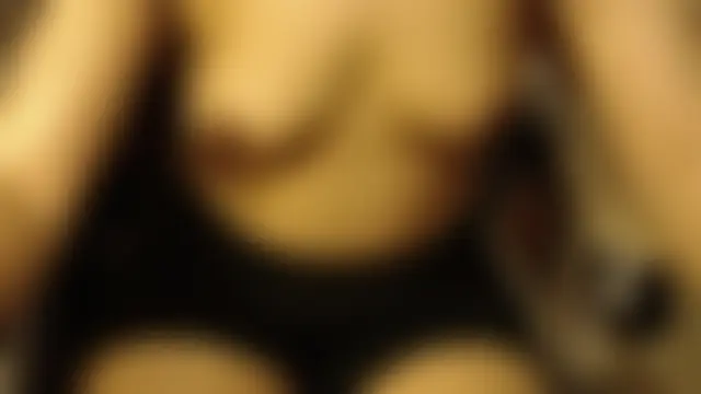 erotic_indiancam's Live Chat Room