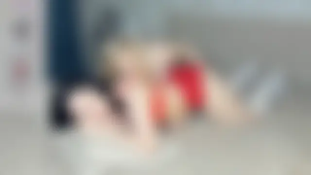 Show modela KarinStfleur na web-kameri