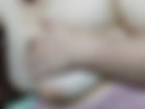 Chat +18 de AngelwithEcup ao vivo