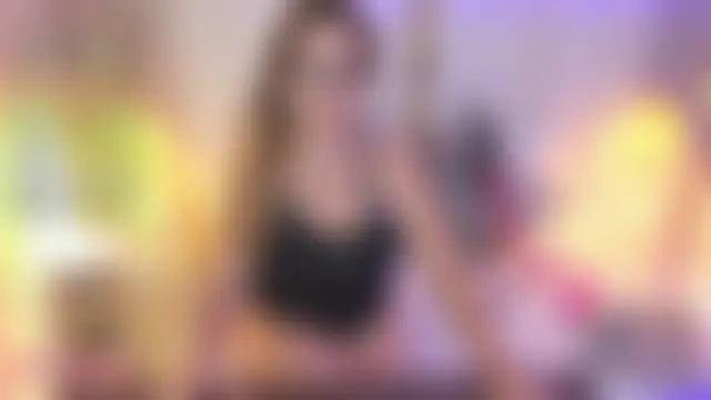gisela27's Live XXX Chat