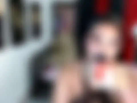 TSbrianaHugeCockn Webbikameraesitys