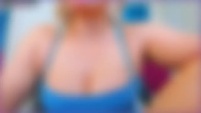 ninnadee Adlı Modelin Canlı Sohbet Odası