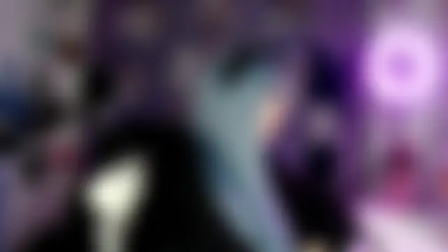 lussyevans24のライブXXXチャット